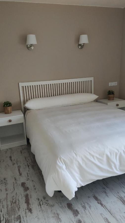Hotel Roman Naveces Eksteriør billede